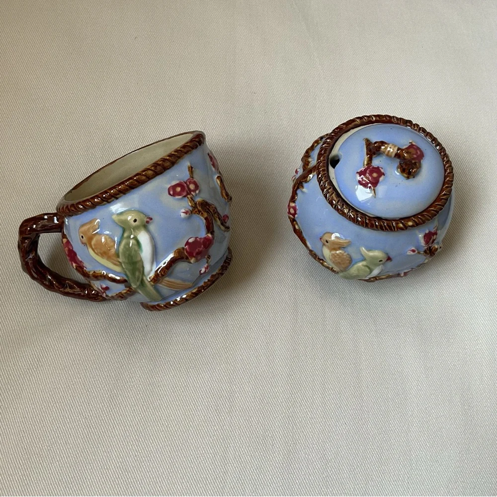 Whimsical Vintage Seymour Mann Majolica Lidded Sugar Jar and Creamer Set